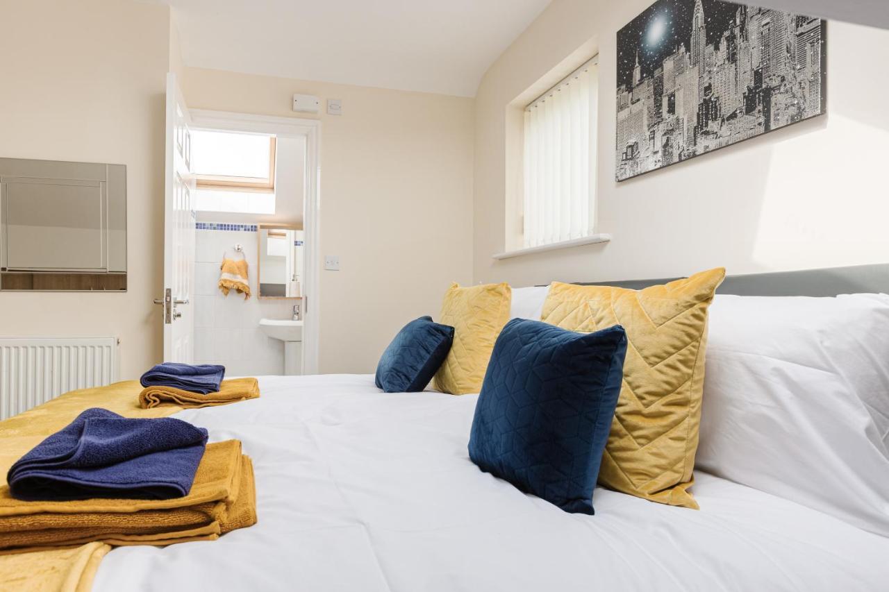 Oxheys House - 5 Bedrooms Contractors Parking Preston  Esterno foto