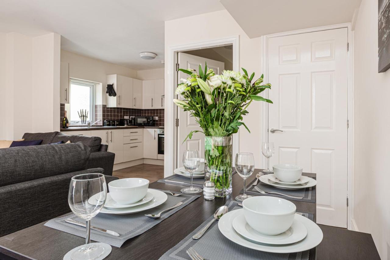 Oxheys House - 5 Bedrooms Contractors Parking Preston  Esterno foto