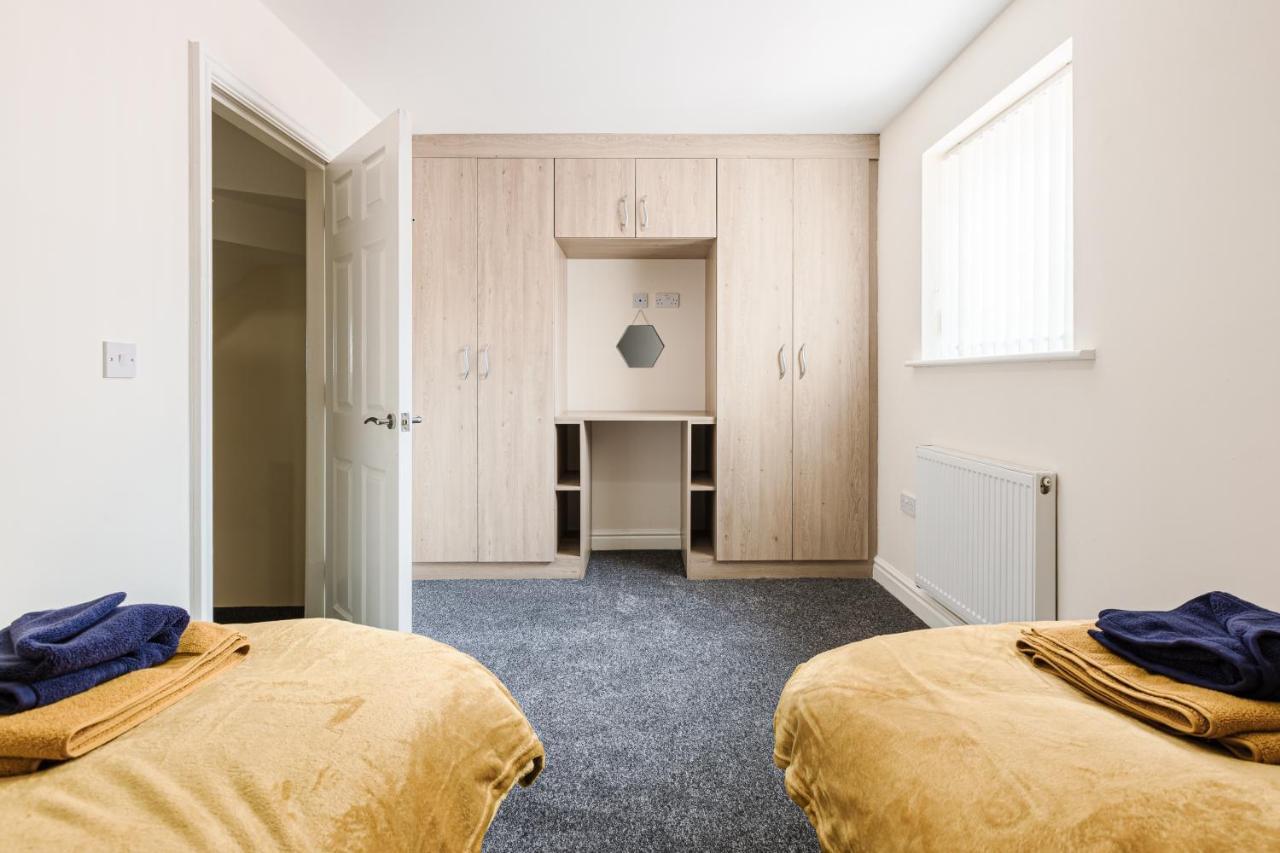 Oxheys House - 5 Bedrooms Contractors Parking Preston  Esterno foto