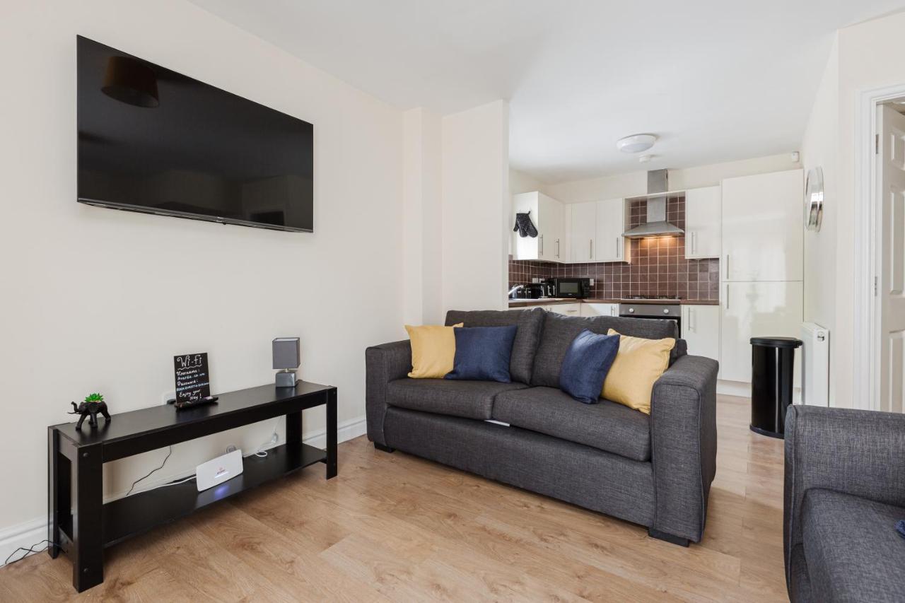 Oxheys House - 5 Bedrooms Contractors Parking Preston  Esterno foto