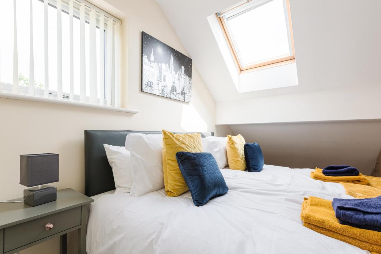 Oxheys House - 5 Bedrooms Contractors Parking Preston  Esterno foto